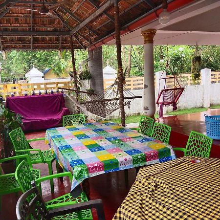 Marari Beach Clleetus Homestay มาราริคุลาม ภายนอก รูปภาพ