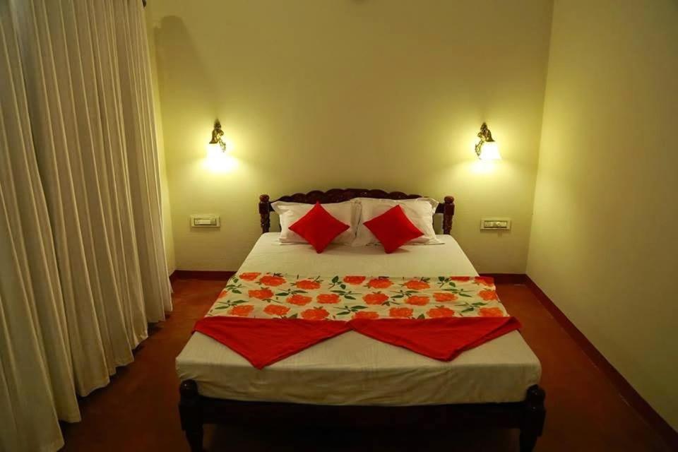 Marari Beach Clleetus Homestay มาราริคุลาม ภายนอก รูปภาพ
